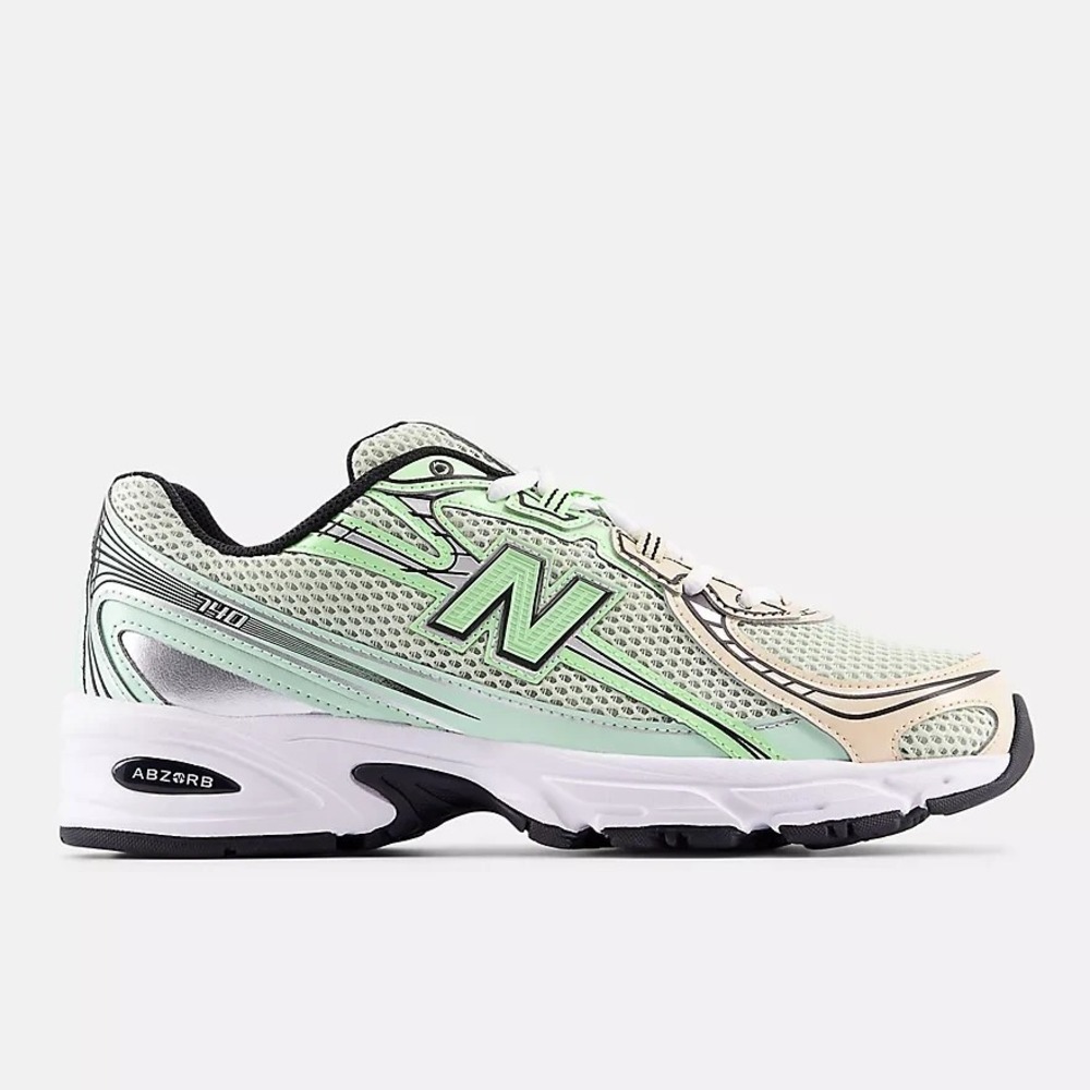 New Balance 740 Kids Size 3.5 Shoes Sneakers Mint Running Shoes NEW